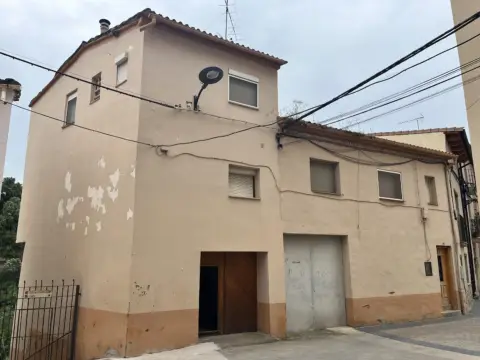 Casa en Zona Residencial Centro de Artasona