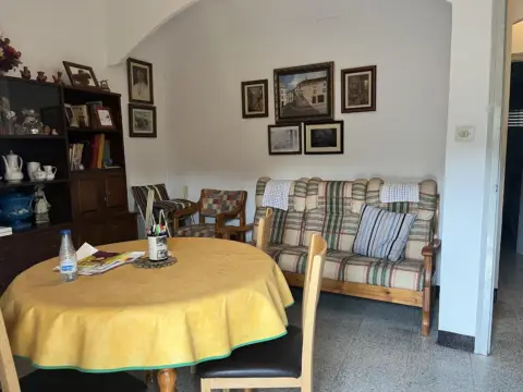 Casa en Zona Residencial Centro de Artasona