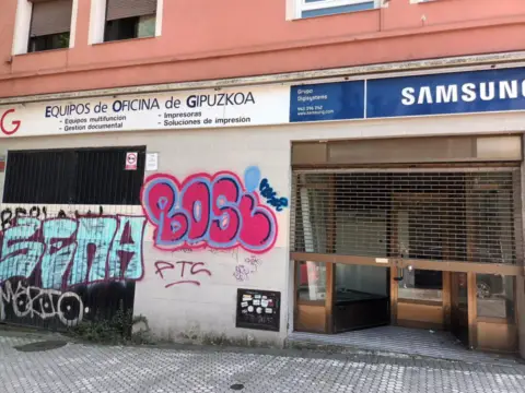 Local comercial en Avenida Alcalde Elosegi