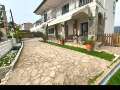 Casa en Urbanización Can Carreras