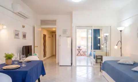 Piso en Hotel Las Palmeras-
