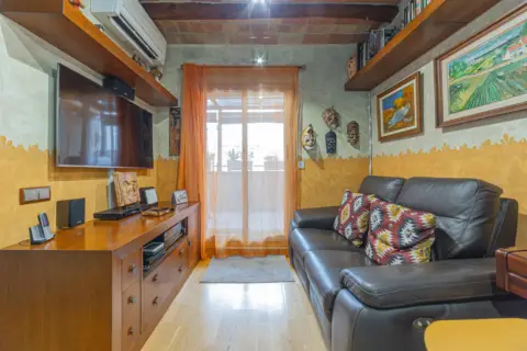 Casa en Autonomia - Pg. Sant Antoni