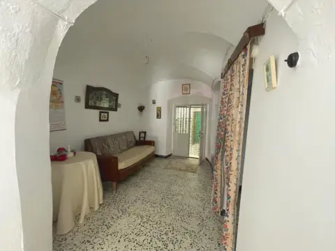 Casa adosada en Entrada de Montanchez
