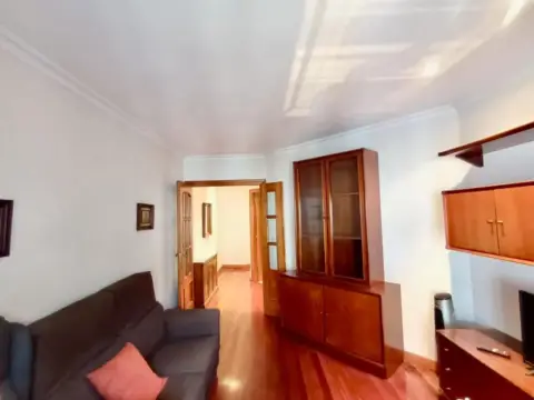 Piso en calle Bergara, Centro