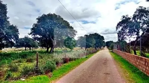 Finca rústica en Carretera de Alburquerque - Ermita de Bótoa