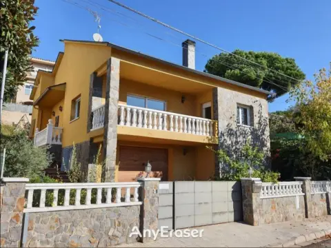 Casa en Preciosa Casa A 20 M. de Barcelona y 15 M.De La Playa
