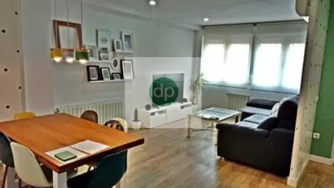 Casa adosada en En El Cerro de San Miguel, Ctra de La Corte