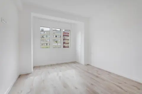 Piso en Muy Próximo A Francesc Macià