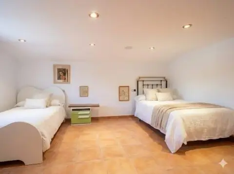 Casa adosada en Cerca del Centro de Salud