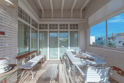 Ático en calle Enric Granados