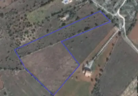 Finca rústica en Entre Santanyí y Cala Figuera A 50 M. de La Carretera.