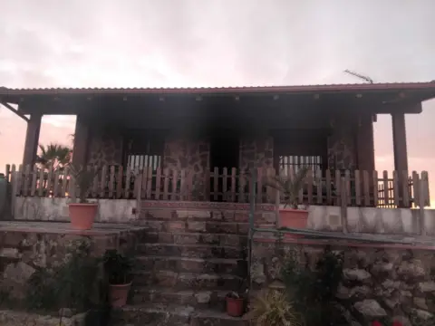 Finca rústica en Camino Hotel los Arenalesa Parcela El Majón