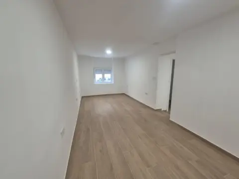 Piso en Piso en Planta Baja Con Reforma Integral en La C- Nueva