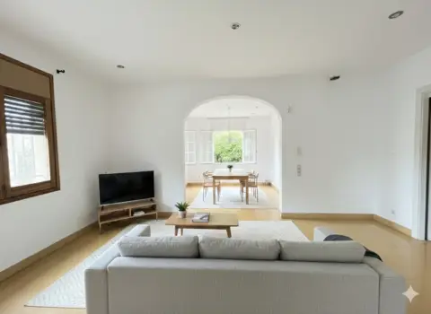 Casa en Zona Privilegiada en La Miranda-Sant Just Desvern