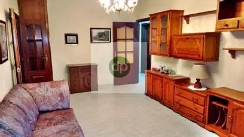 Piso en Perpendicular A Ricardo Carapeto. Céntrico.