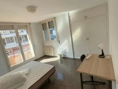 Habitación en La Vila de Gràcia