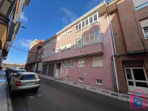 Piso en calle de José González