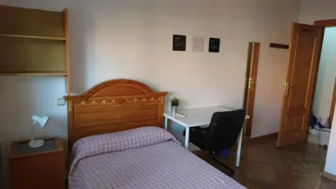 Habitación en Las Margaritas-Universidad