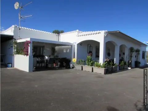 Finca rústica en Los Gallardos