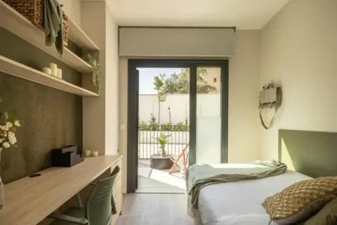 Habitación en Pineda-Pedro Salvador