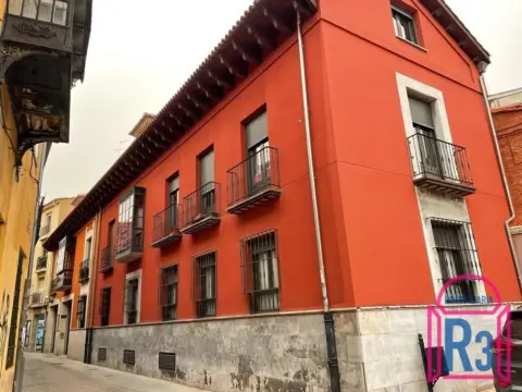 Dúplex en calle de los Serranos