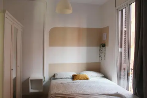 Habitación en El Camp de l'Arpa del Clot