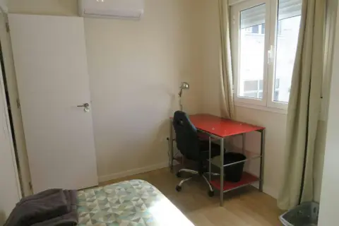 Habitación en Zona Ronda de Triana-Cartuja