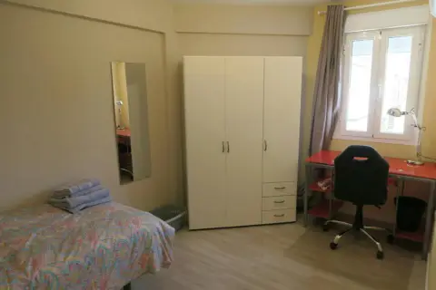 Habitación en Zona Ronda de Triana-Cartuja