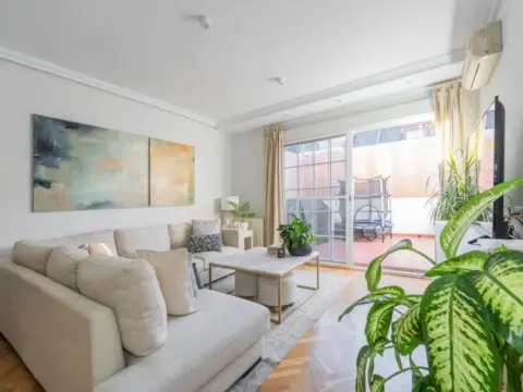 Casa unifamiliar en calle C- de Cuesta Blanca, nº 161