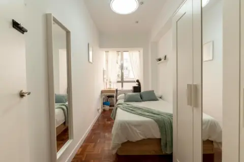 Habitación en Castellana