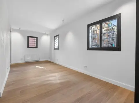 Casa adosada en calle >C. de Zabaleta, nº >