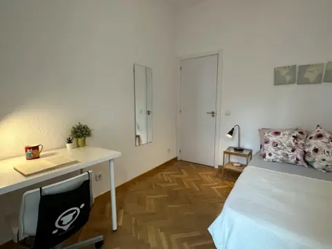 Habitación en Goya