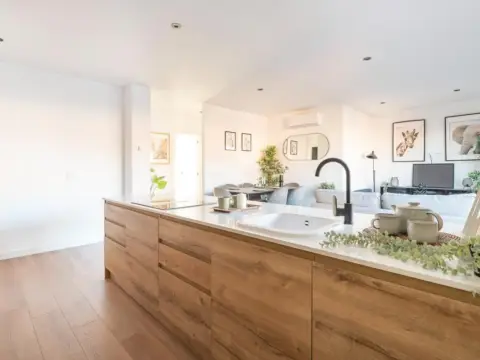 Ático en calle >C. de La Buganvilla, nº >