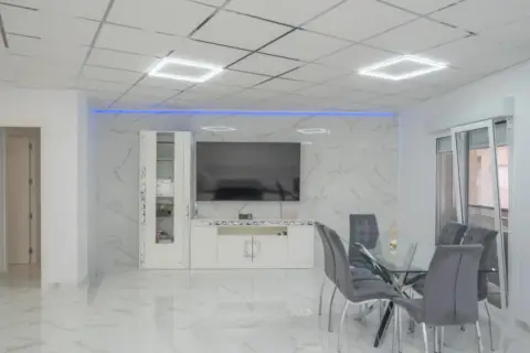 Piso en calle de los Santos Abdón y Senent, nº >