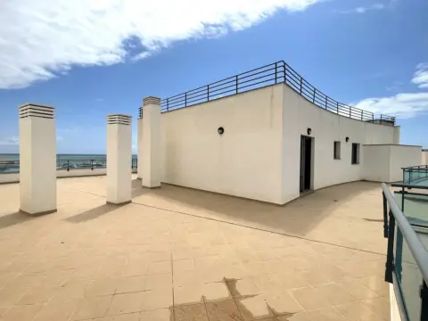 Ático en Carretera de Turre, 1