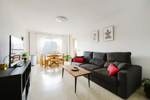 Piso en calle >C. Mendívil, nº >