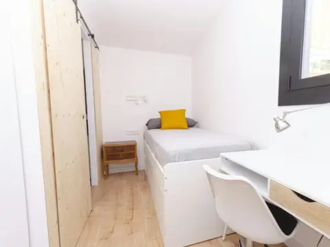 Habitación en La Salut