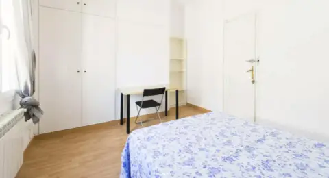 Habitación en Castellana