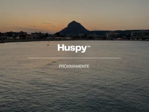 Casa pareada en Carrer de Ramon Muntaner, nº >