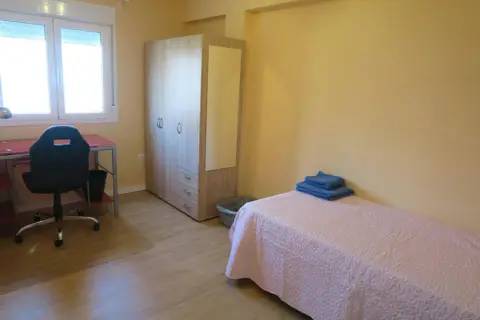 Habitación en Zona Ronda de Triana-Cartuja