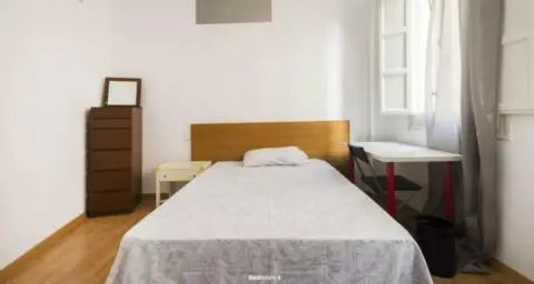 Habitación en Castellana