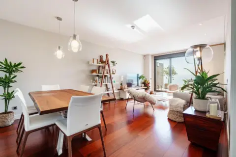 Piso en calle >C. Juan Herreras Sánchez, nº >