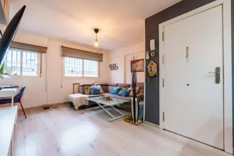 Piso en calle >C. de Benimamet, nº >