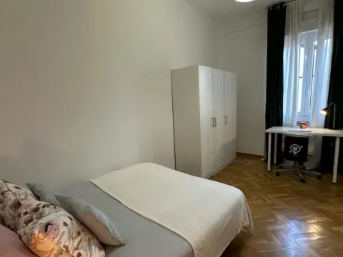 Habitación en Goya