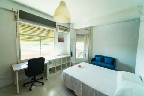 Habitación en La Palmera-Reina Mercedes