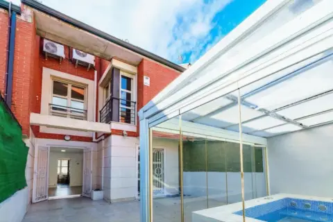 Casa adosada en Paracuellos de Jarama