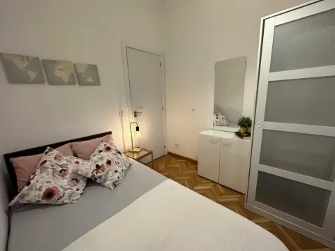 Habitación en Goya