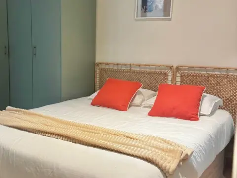Habitación en Castellana