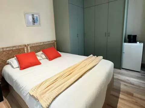 Habitación en Castellana