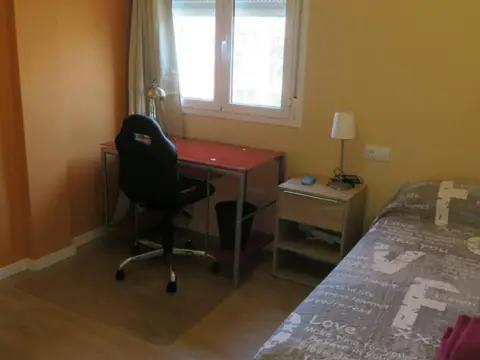 Habitación en Zona Ronda de Triana-Cartuja
